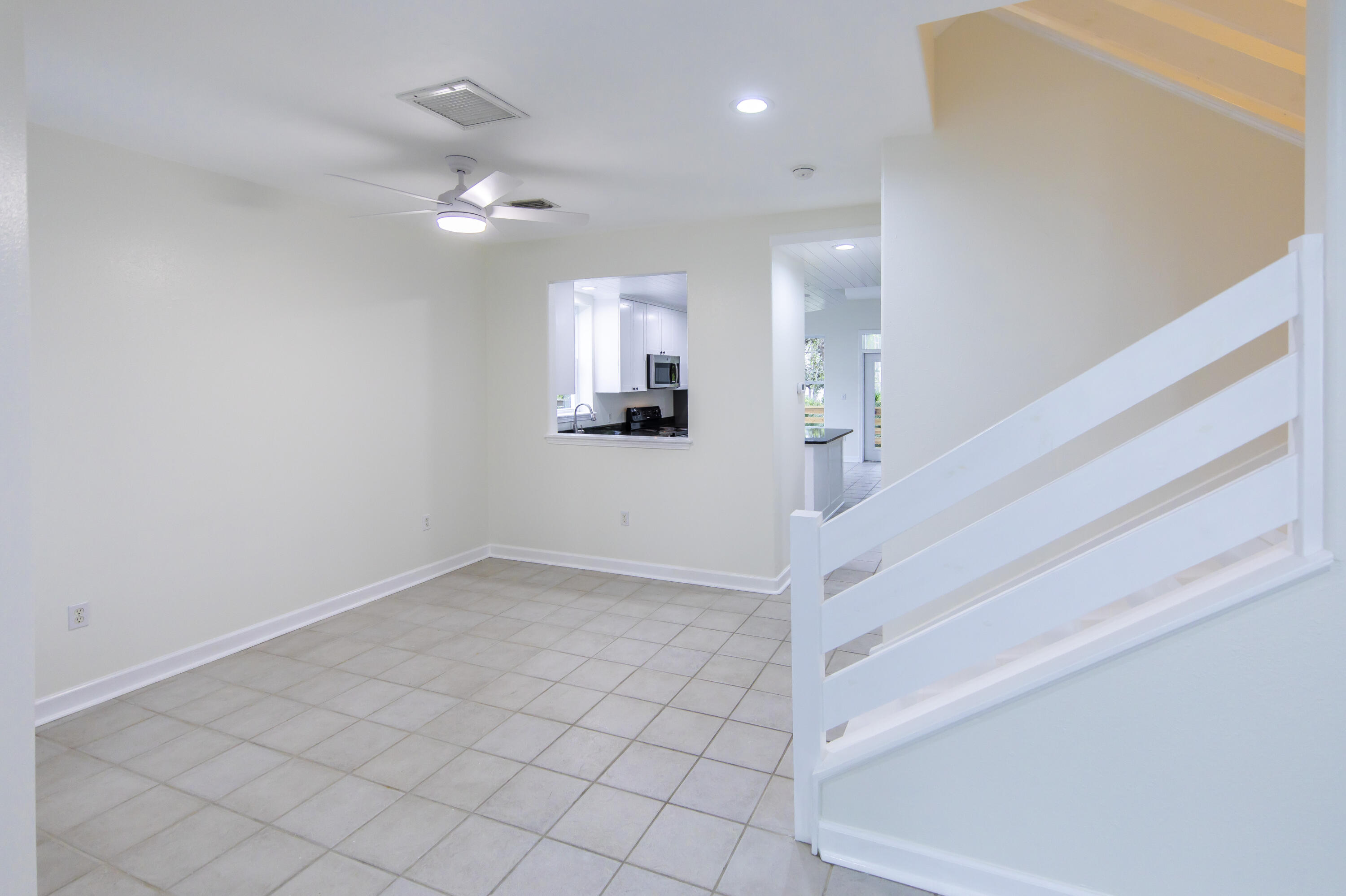 51 Loon Lake Drive Santa Rosa Beach, FL 32459 - Photo 21 of 49 en view interior of house and entryway