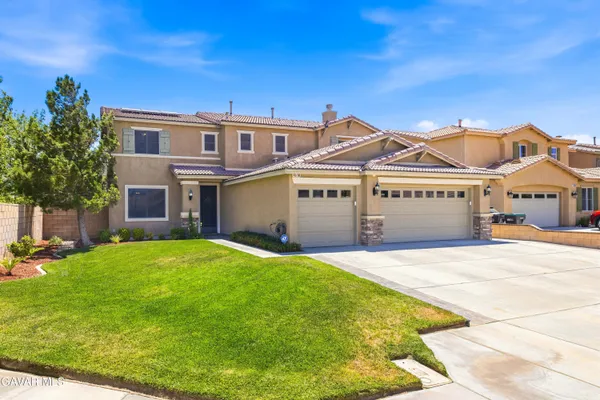 $679,999 | 43708 Tahoe Way, Lancaster, CA 93536
