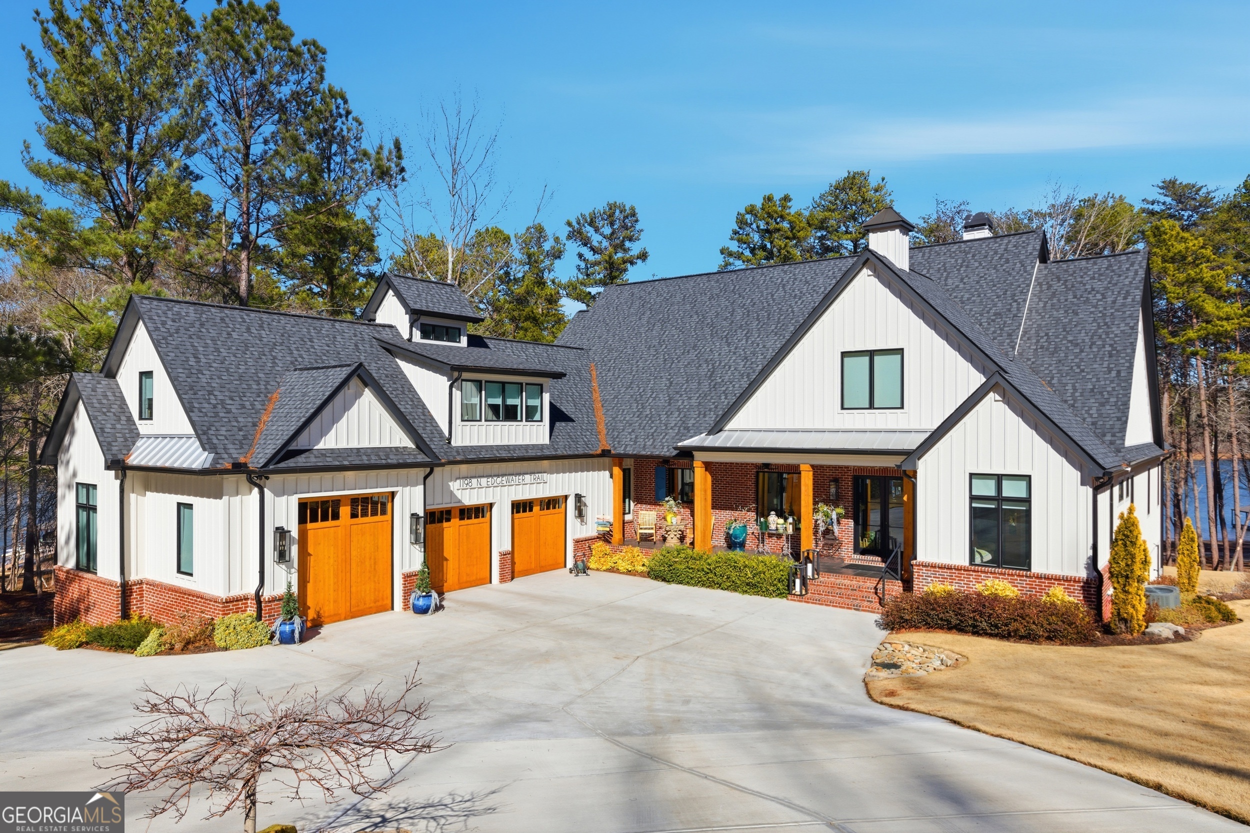1198 Edgewater Trail Toccoa, GA 30577 - Photo 2 of 115