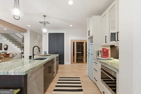 $2,350,000 | 1198 Edgewater Trail, Toccoa, GA 30577