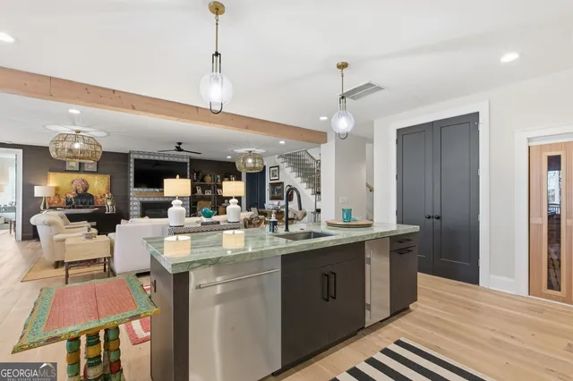 $2,350,000 | 1198 Edgewater Trail, Toccoa, GA 30577