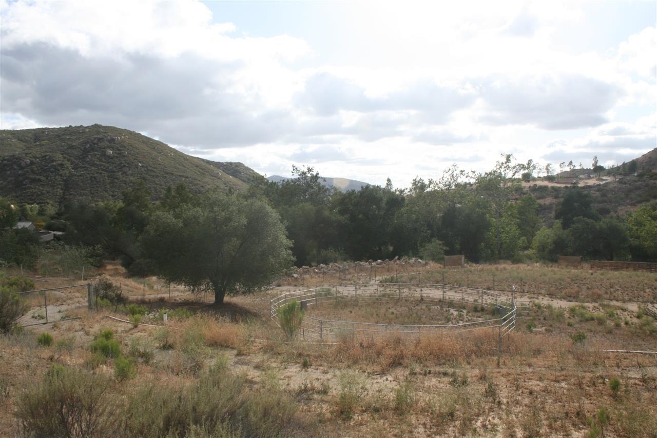 1646 Peutz Valley Road Alpine, CA 91901 - Photo 7 of 13