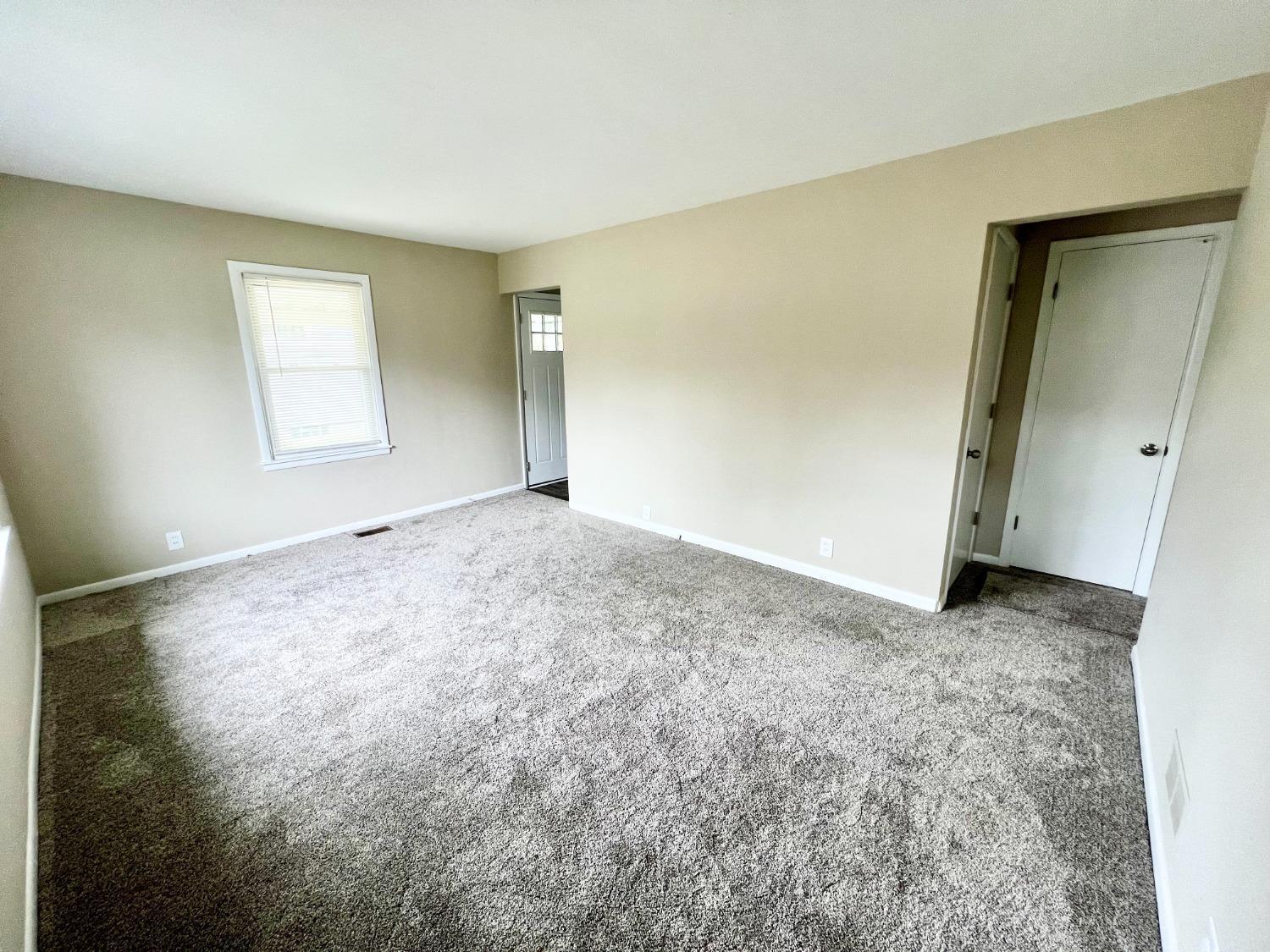 752 Springvale Drive Hamilton, OH 45013 - Photo 3 of 17 Gallery Image 3