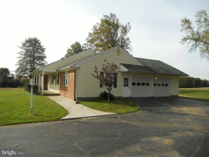 646 South Guernsey Road Landenberg, PA 19350 - Photo 3 of 25