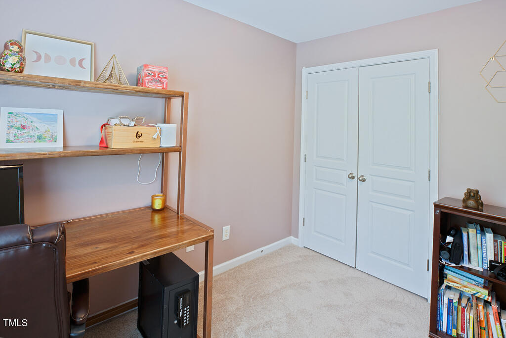 5113 Lady Of The Lake Drive Raleigh, NC 27612 - Photo 23 of 36 5113 Lady of lakes-46