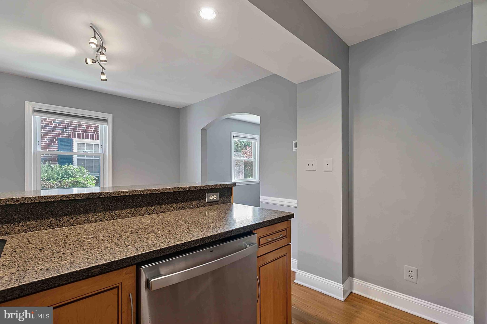 3713 1st Road South Arlington, VA 22204 - Photo 23 of 58 Gallery Image 23