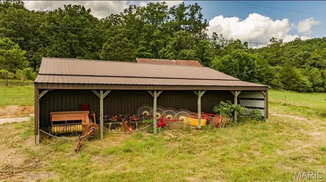 $595,000 | 2164 Wayne 220b, Silva, MO 63964