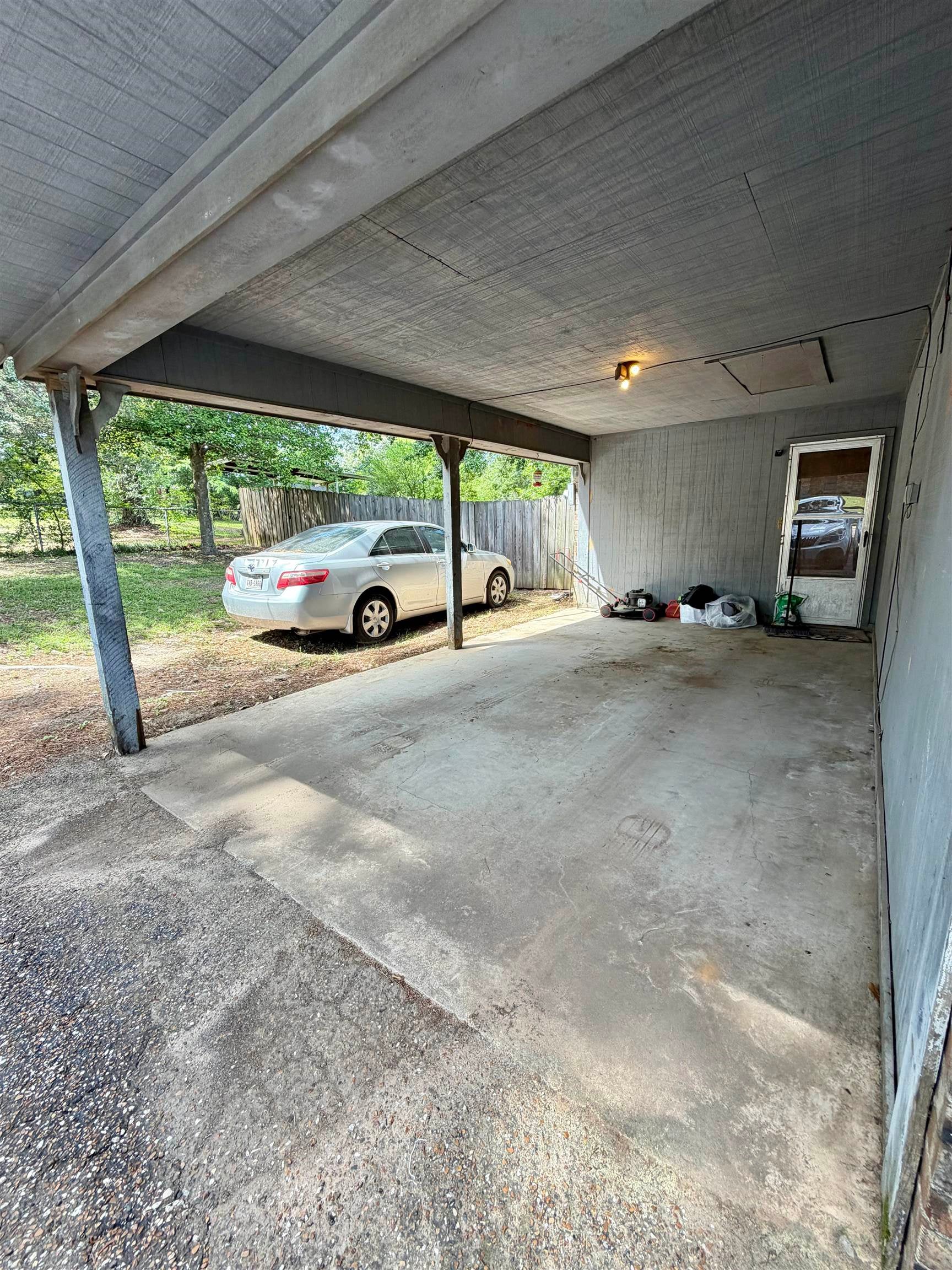 804 Grapevine Road Daingerfield, TX 75638 - Photo 10 of 41 Gallery Image 10