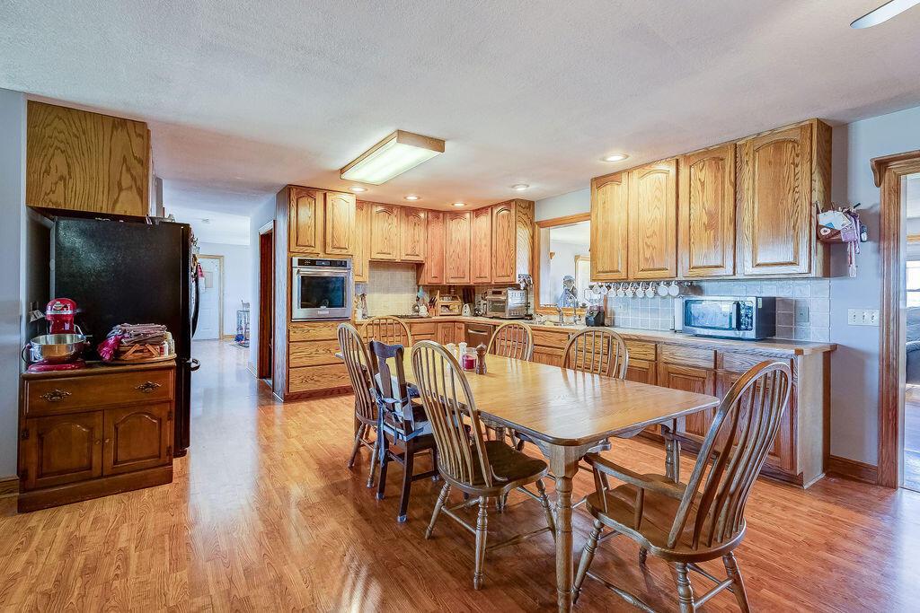 5090 Columbus Road Centerburg, OH 43011 - Photo 4 of 49 1-38