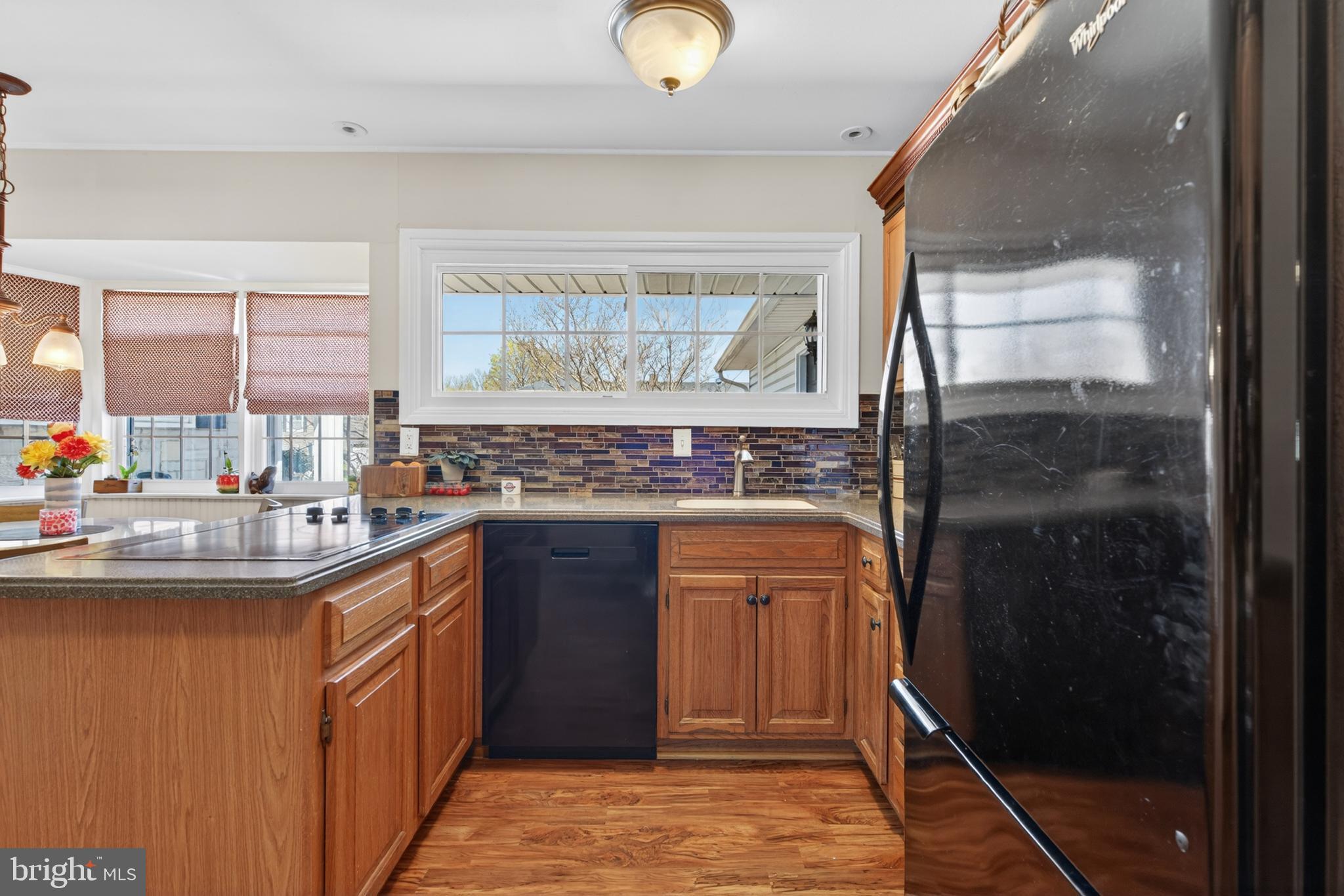87 Flamehill Road Levittown, PA 19056 - Photo 15 of 52