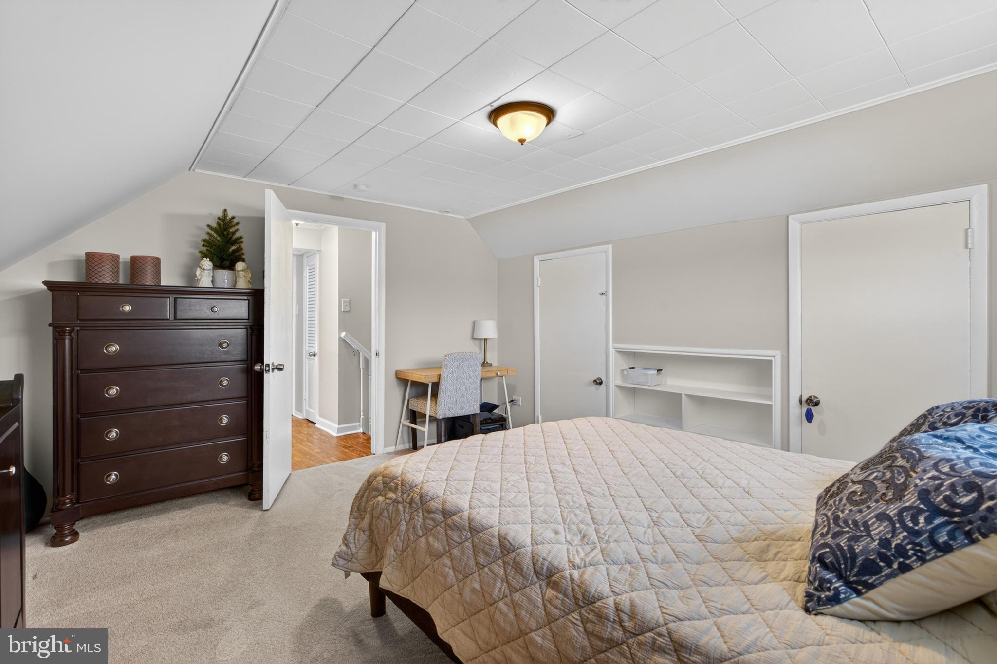 87 Flamehill Road Levittown, PA 19056 - Photo 19 of 52