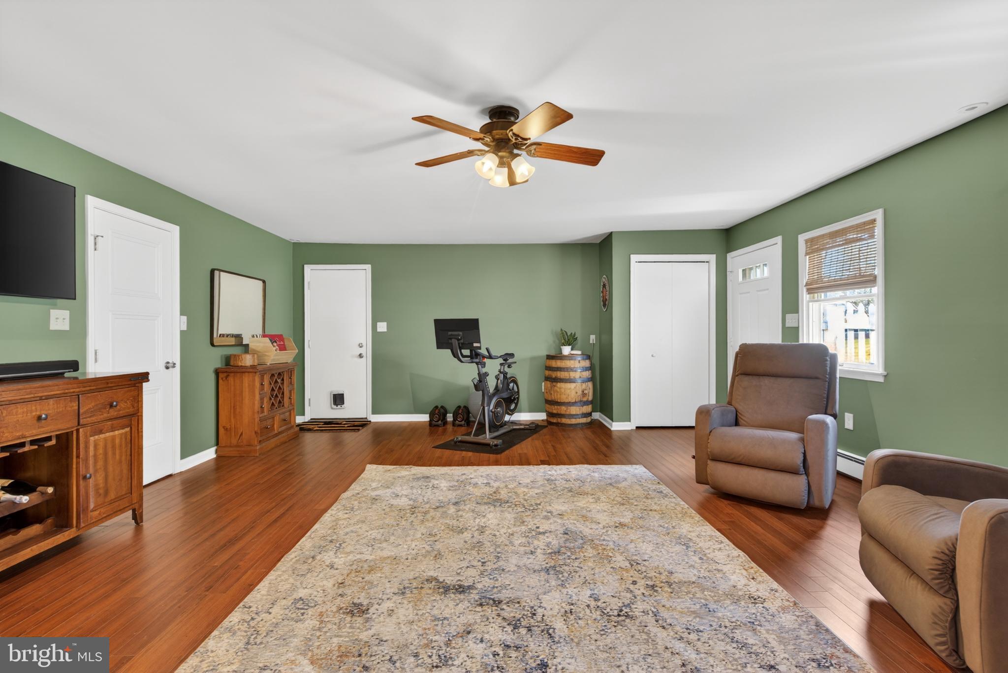 87 Flamehill Road Levittown, PA 19056 - Photo 27 of 52