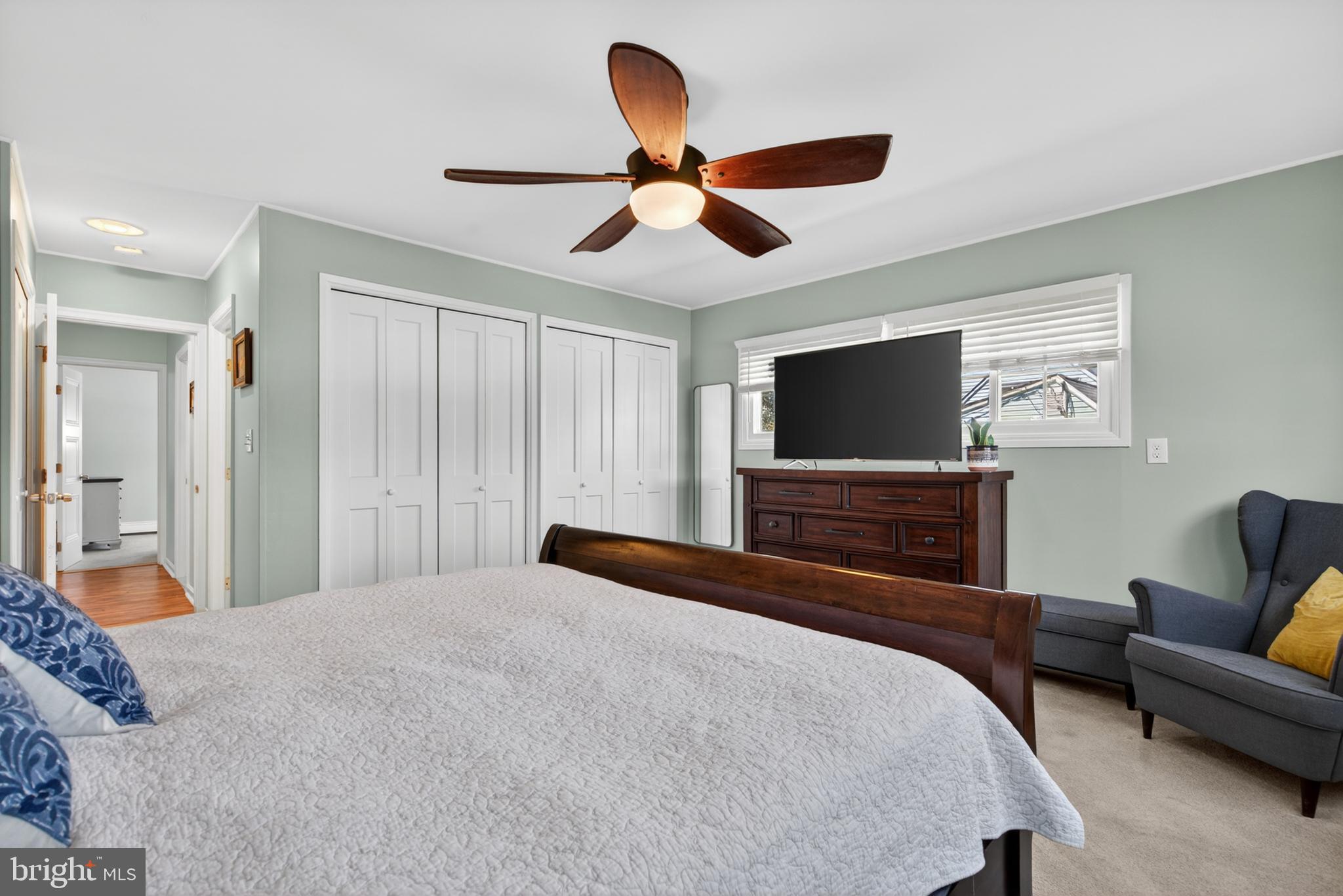 87 Flamehill Road Levittown, PA 19056 - Photo 35 of 52