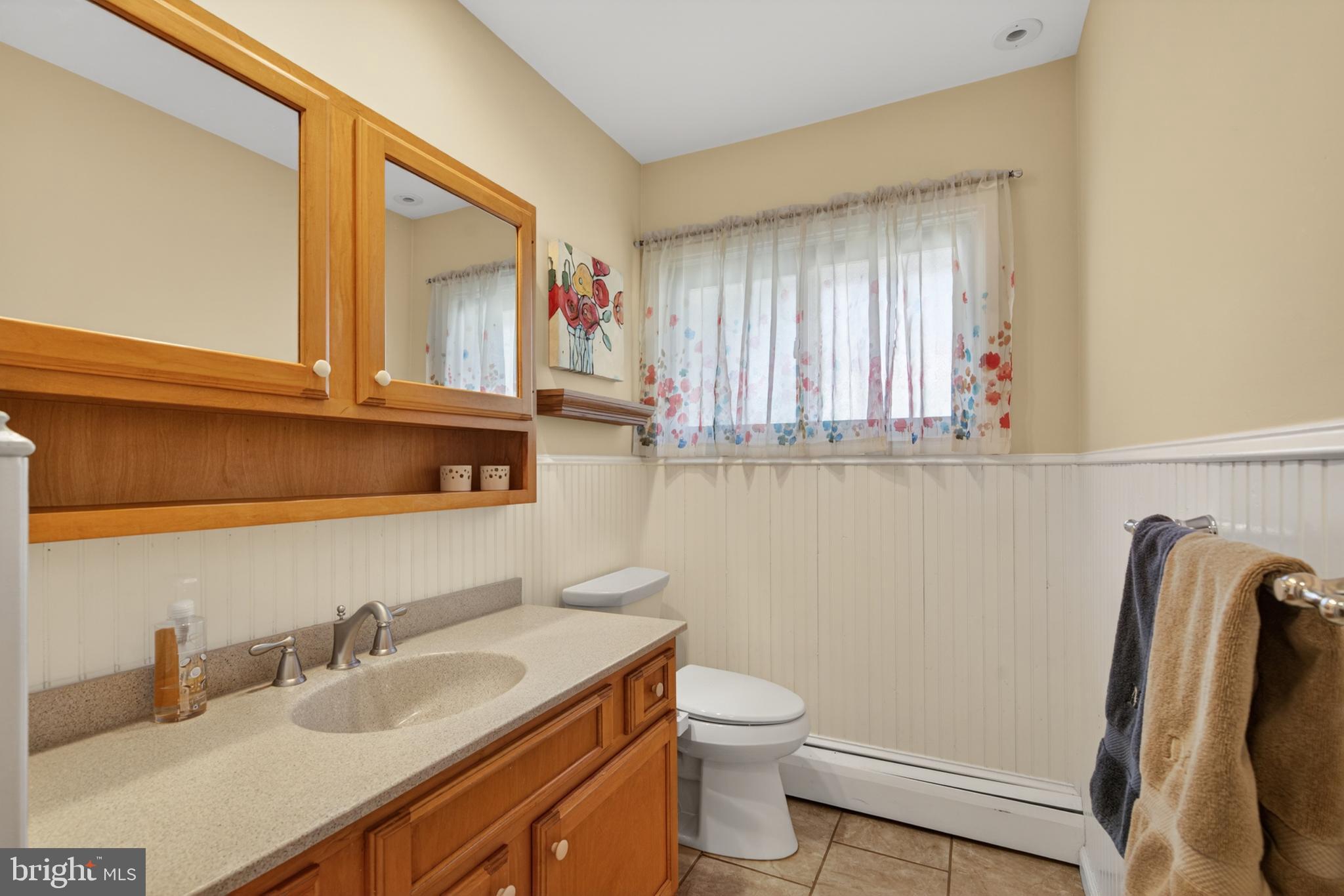 87 Flamehill Road Levittown, PA 19056 - Photo 36 of 52