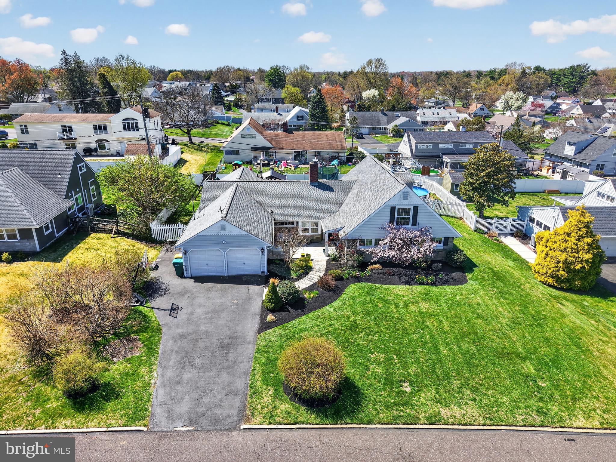 87 Flamehill Road Levittown, PA 19056 - Photo 45 of 52