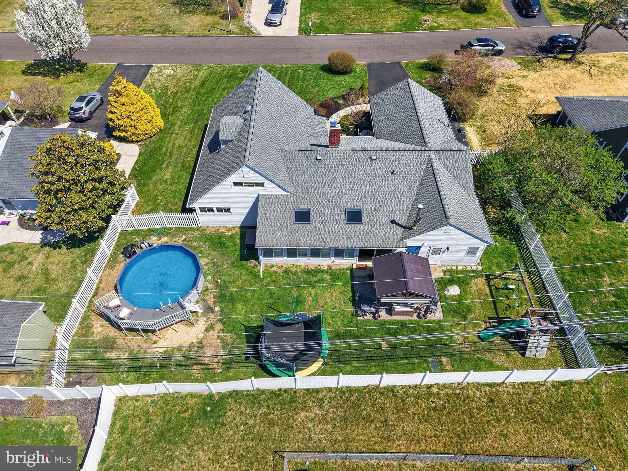 87 Flamehill Road Levittown, PA 19056 - Photo 48 of 52