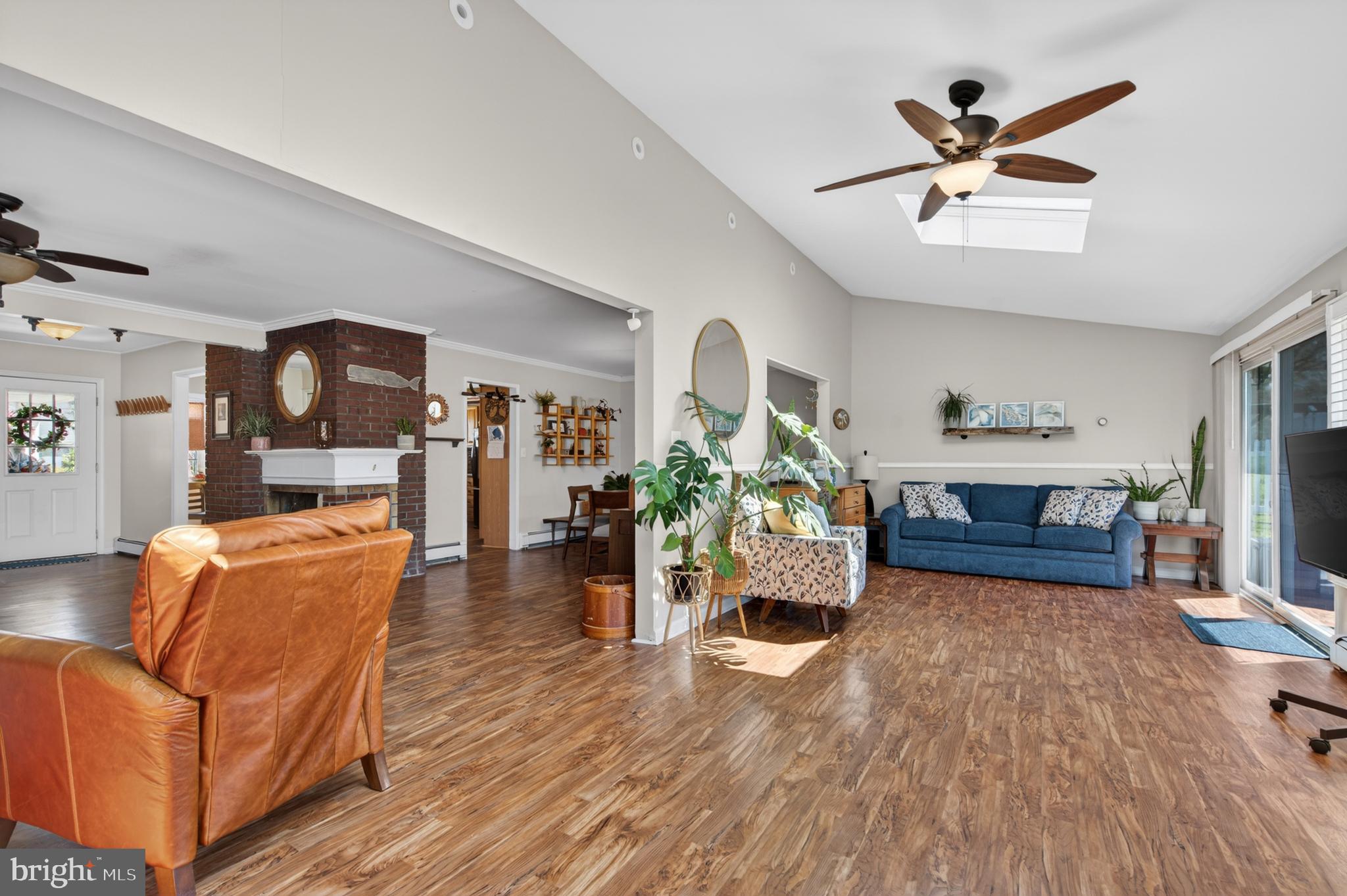 87 Flamehill Road Levittown, PA 19056 - Photo 10 of 52