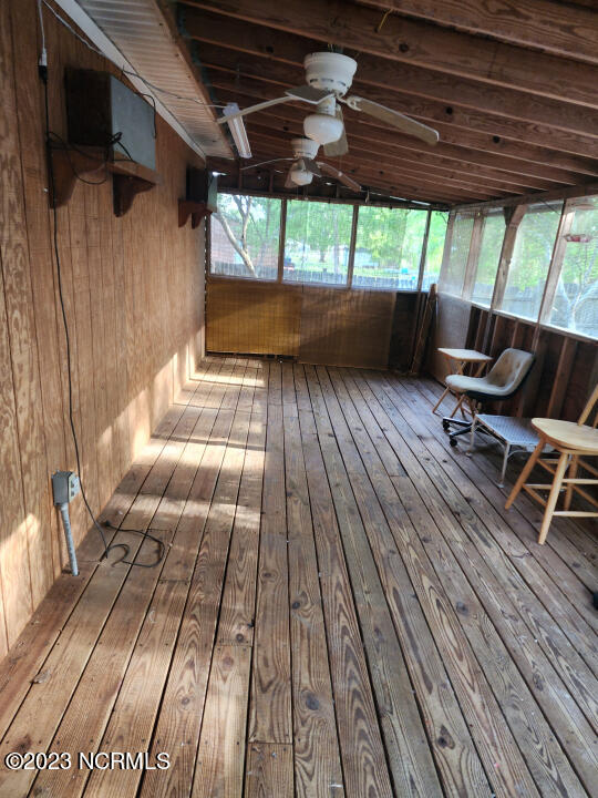 1604 Farm Gate Road Kinston, NC 28504 - Photo 11 of 25 10