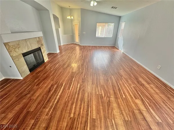 $2,150 | 2276 Chestnut Ranch Avenue, Henderson, NV 89052