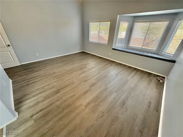 $2,150 | 2276 Chestnut Ranch Avenue, Henderson, NV 89052