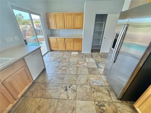 $2,150 | 2276 Chestnut Ranch Avenue, Henderson, NV 89052
