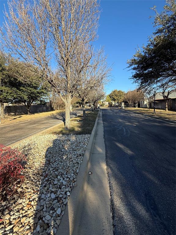 29 North Shore Circle Waco, TX 76708 - Photo 13 of 20 a view of an outdoor space and yard