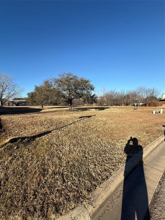 29 North Shore Circle Waco, TX 76708 - Photo 14 of 20 a view of an ocean and beach