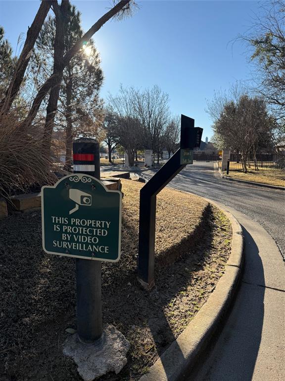 29 North Shore Circle Waco, TX 76708 - Photo 5 of 20 a view of a park with iron fence