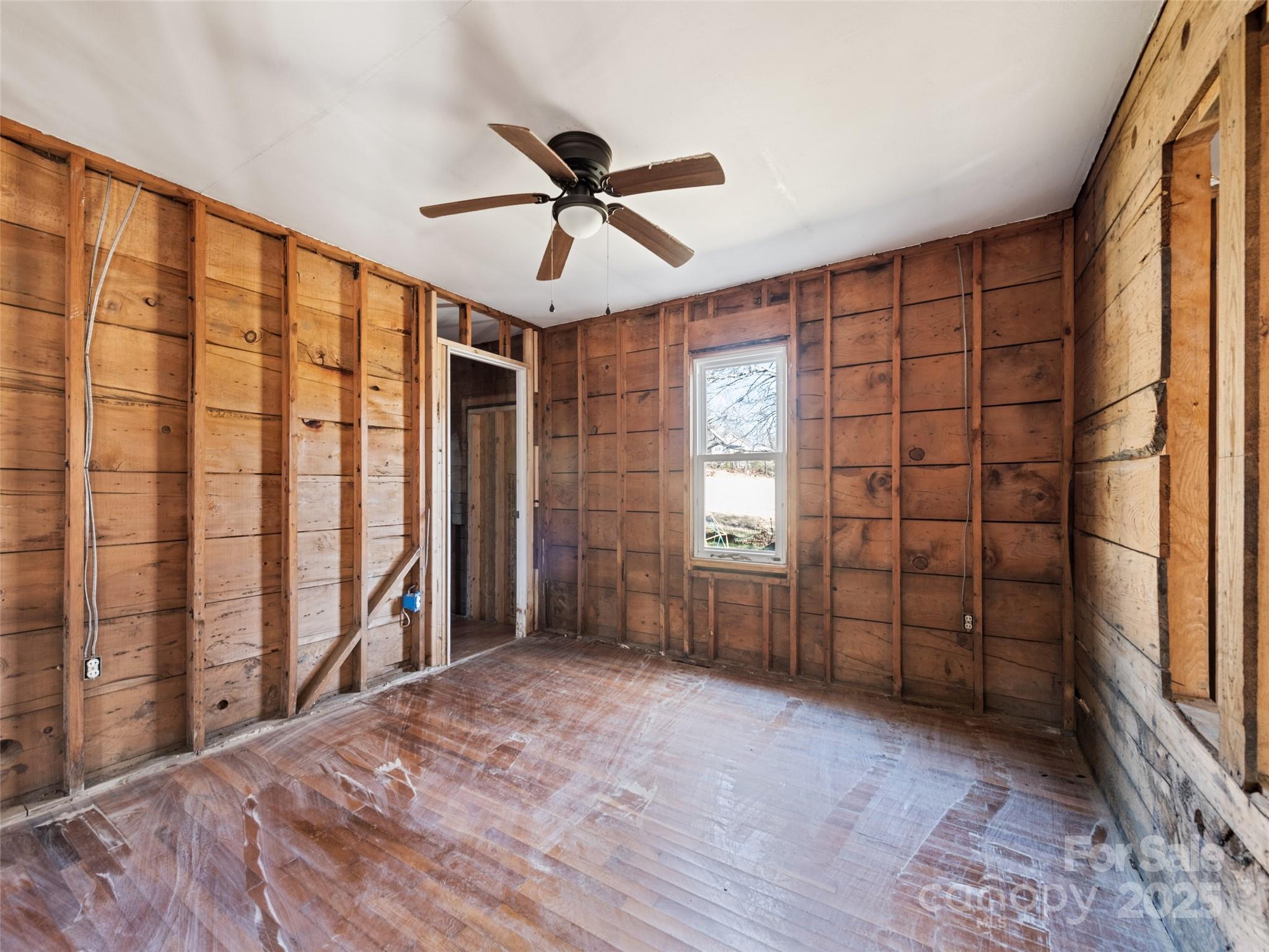 64 Jones Street Clyde, NC 28721 - Photo 23 of 25 Gallery Image 23