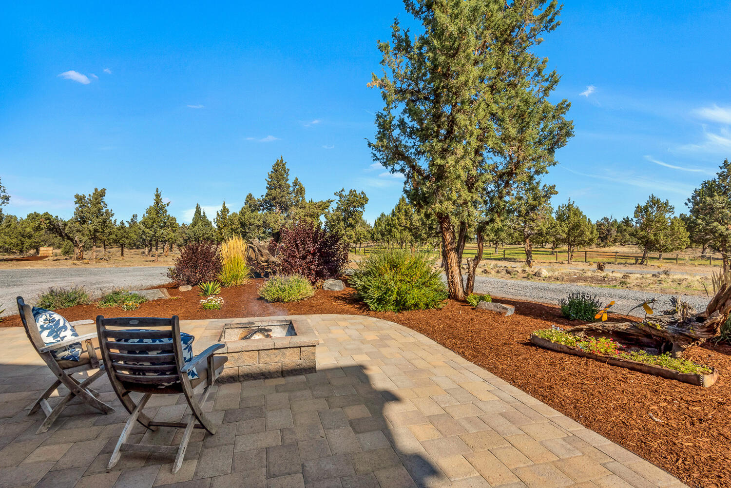 25895 Ogles Road Bend, OR 97701 - Photo 40 of 53 40