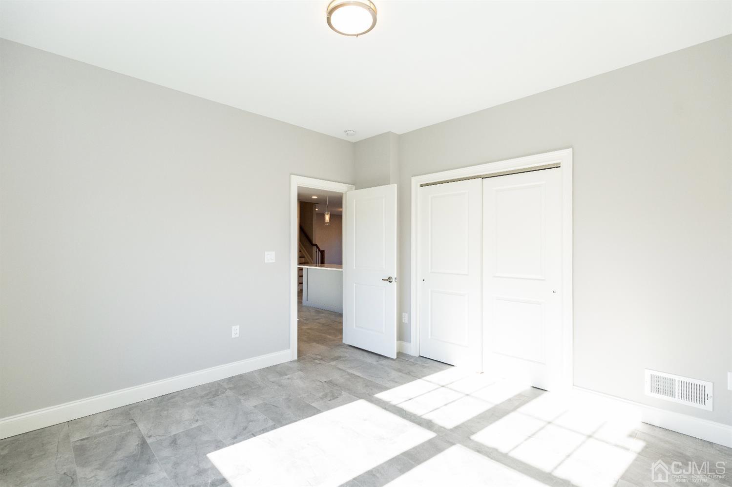 20 Winthrop Road Edison, NJ 08817 - Photo 18 of 55