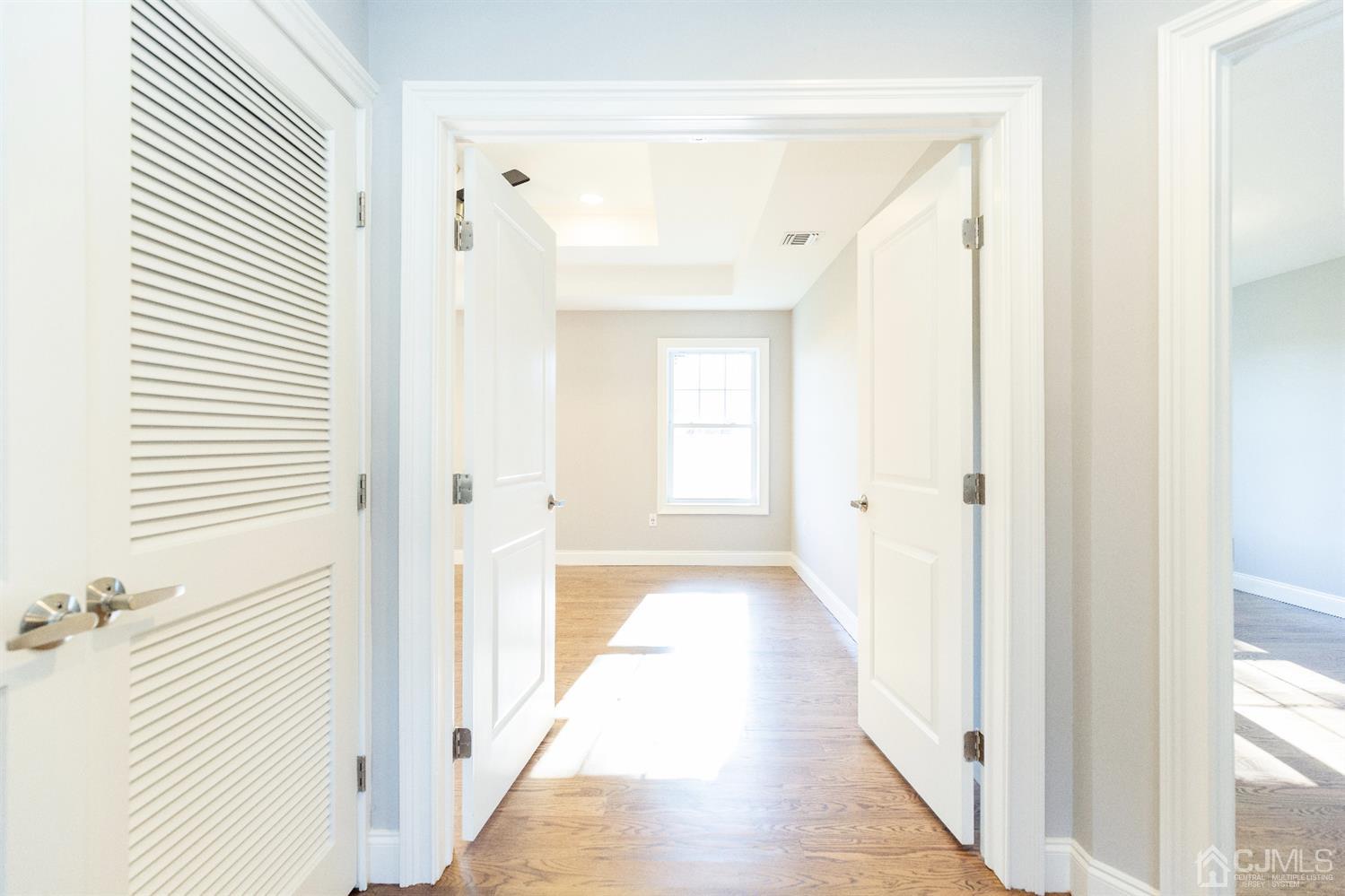 20 Winthrop Road Edison, NJ 08817 - Photo 36 of 55 a view of a hallway with a white walls