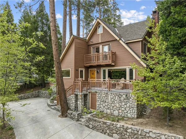 $1,200,000 | 189 Highway 173, Lake Arrowhead, CA 92352
