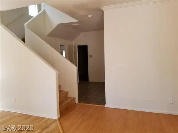 $469,900 | 9937 La Paca Avenue, Las Vegas, NV 89117