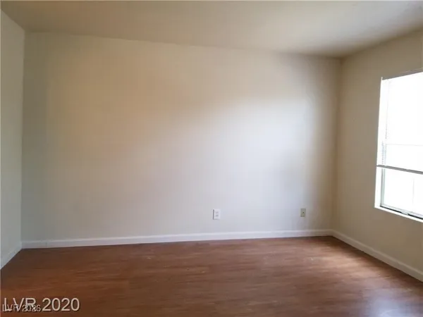 $469,900 | 9937 La Paca Avenue, Las Vegas, NV 89117