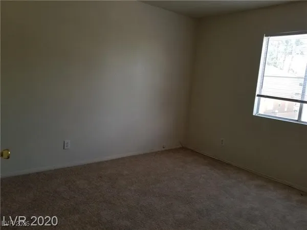 $469,900 | 9937 La Paca Avenue, Las Vegas, NV 89117