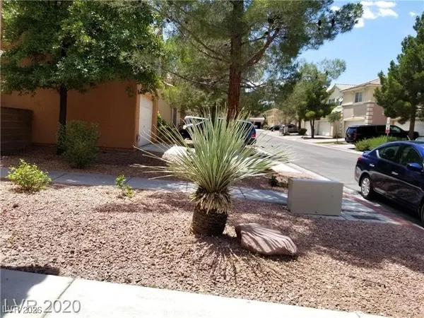 $469,900 | 9937 La Paca Avenue, Las Vegas, NV 89117