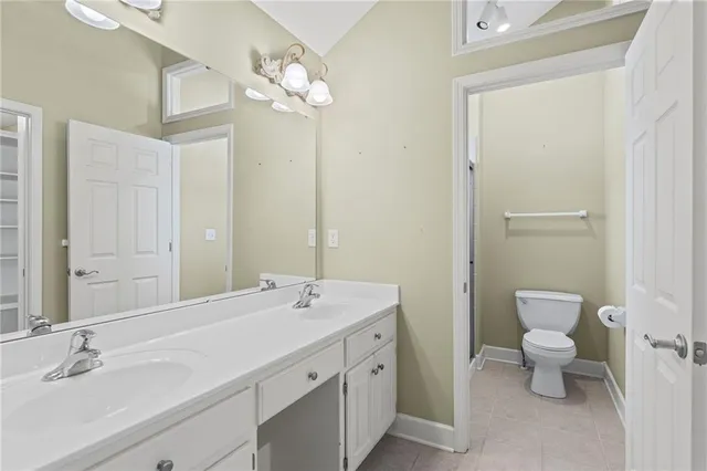 $370,000 | 4132 Southwest Minnesota Drive, Lee's Summit, MO 64082