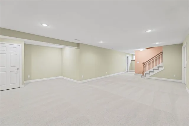 $370,000 | 4132 Southwest Minnesota Drive, Lee's Summit, MO 64082