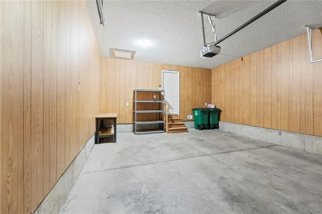 $370,000 | 4132 Southwest Minnesota Drive, Lee's Summit, MO 64082