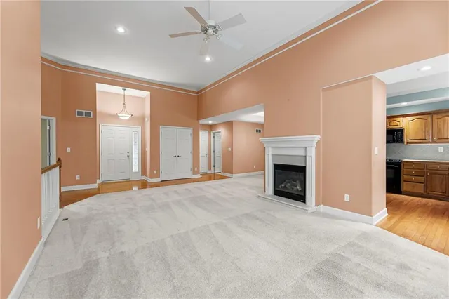 $370,000 | 4132 Southwest Minnesota Drive, Lee's Summit, MO 64082