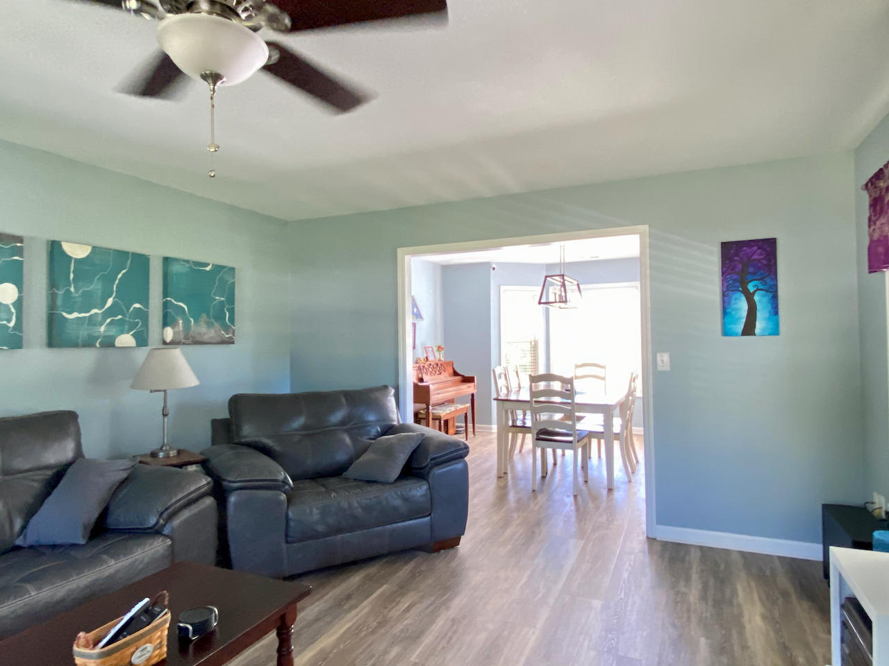 4218 Old Cherry Point Road New Bern, NC 28560 - Photo 13 of 76 Living room