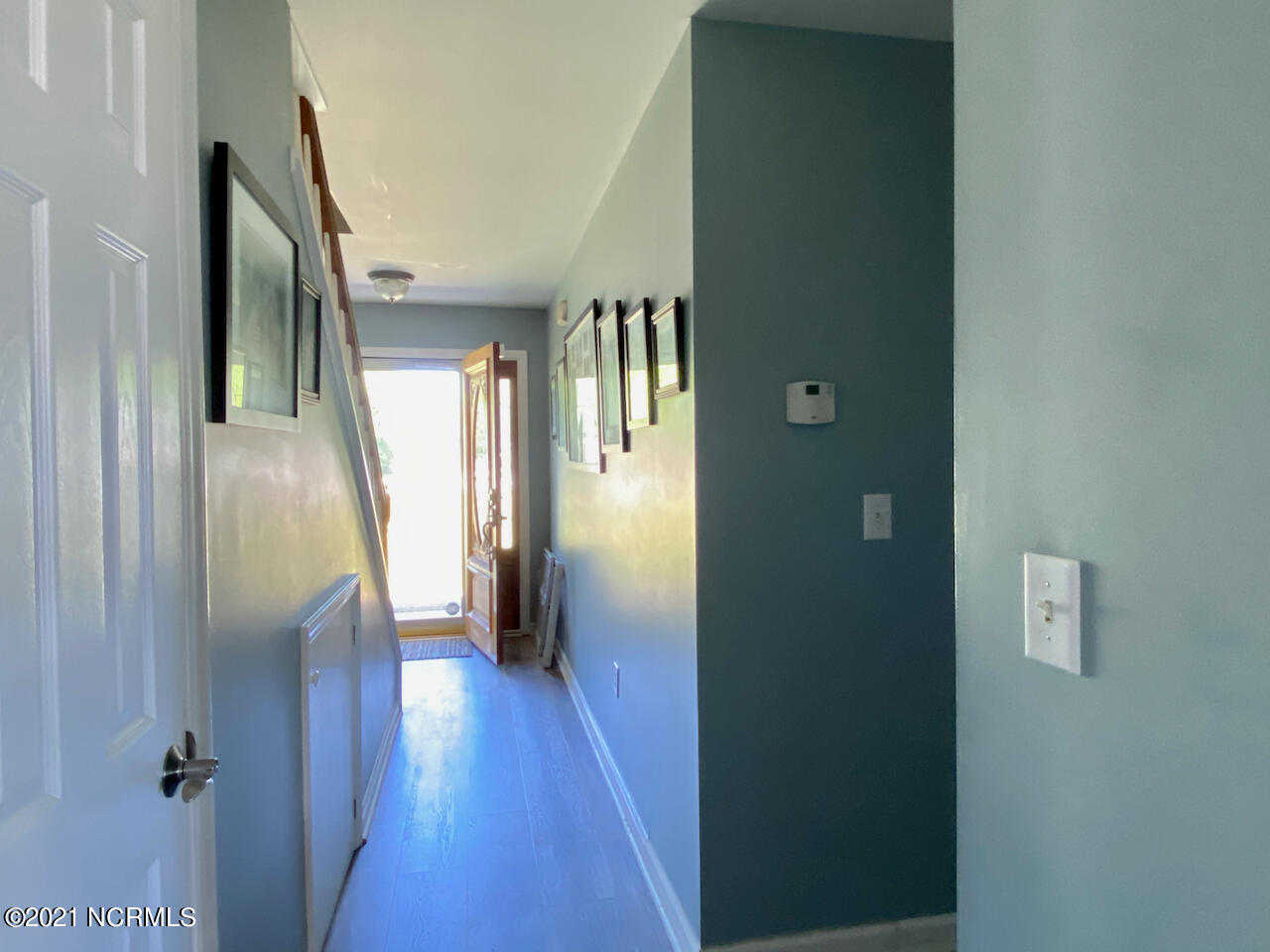4218 Old Cherry Point Road New Bern, NC 28560 - Photo 26 of 76 Hall from kitchen to fron