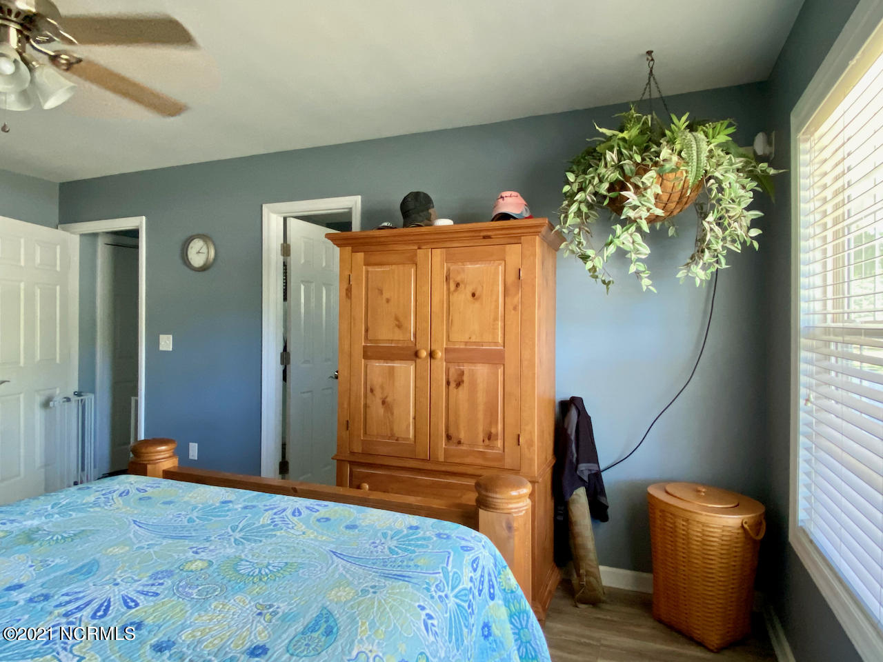 4218 Old Cherry Point Road New Bern, NC 28560 - Photo 29 of 76 Master bedroom downstairs