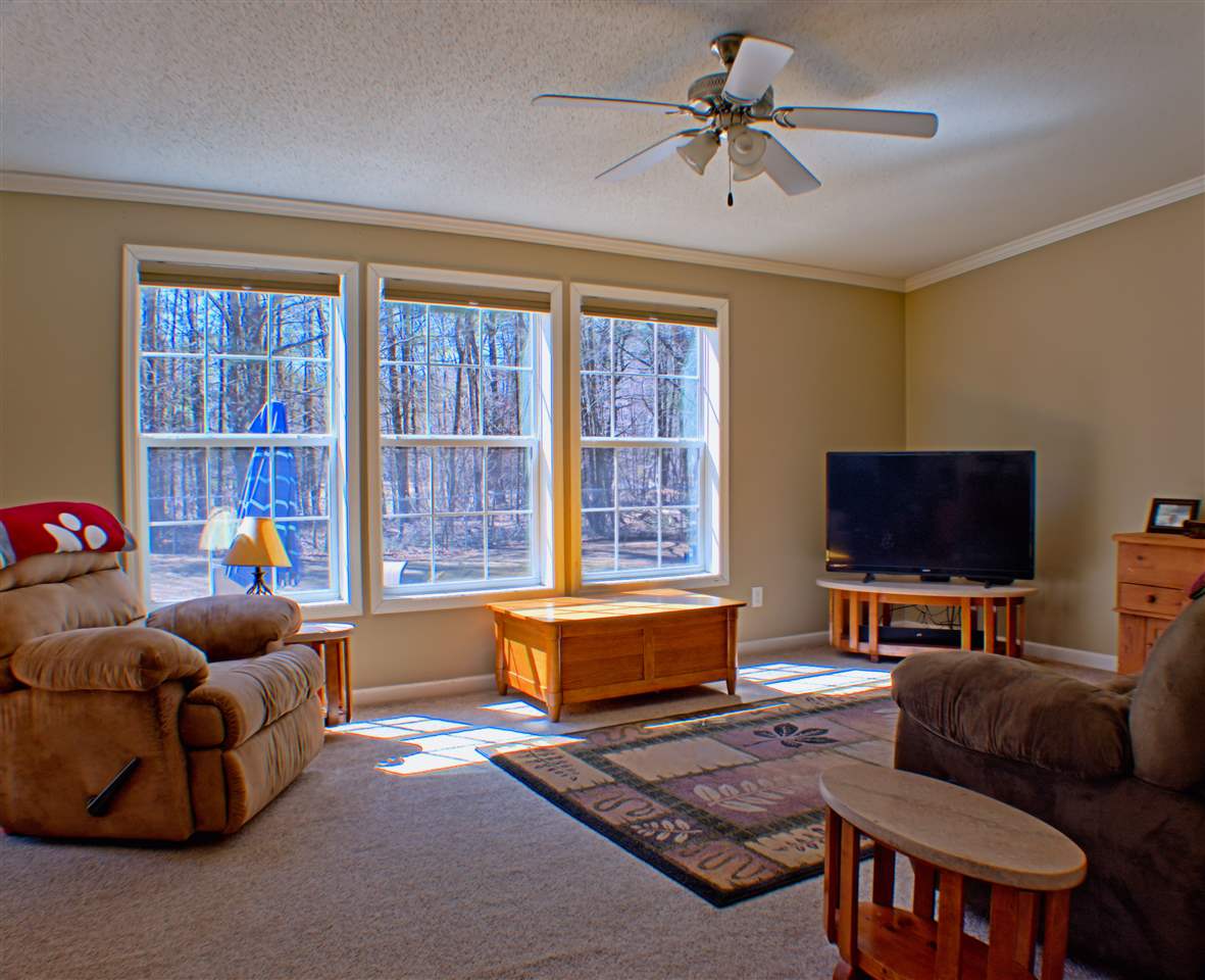 33 A Hemlock Street Rochester, NH 03867 - Photo 7 of 25