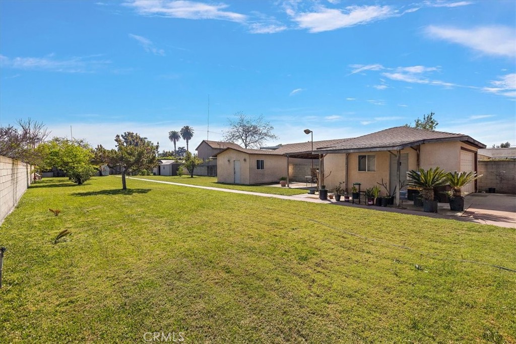 420 West Tichenor Street Compton, CA 90220 - Photo 41 of 53