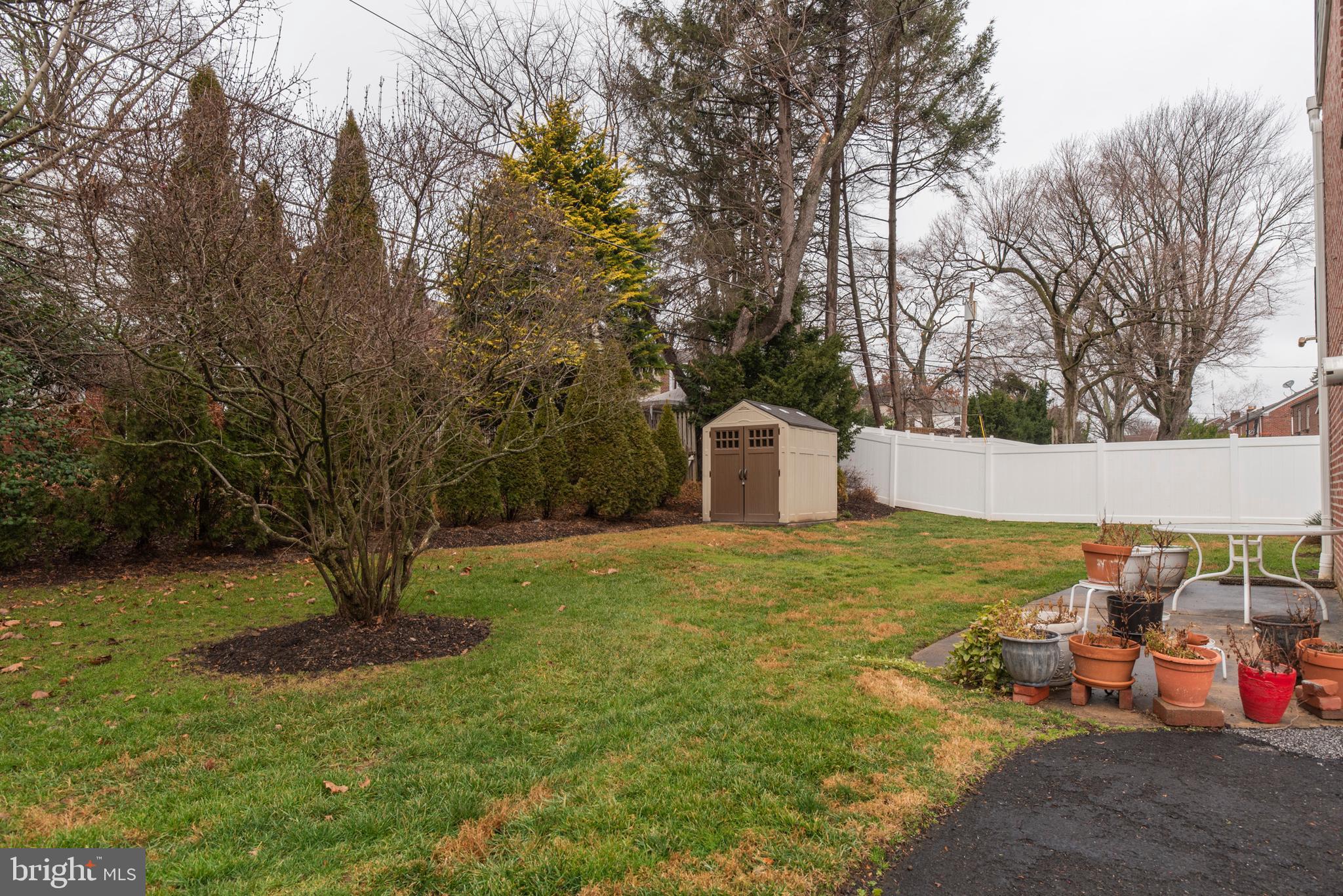7406 Barclay Road Cheltenham, PA 19012 - Photo 17 of 17 Rear Yard