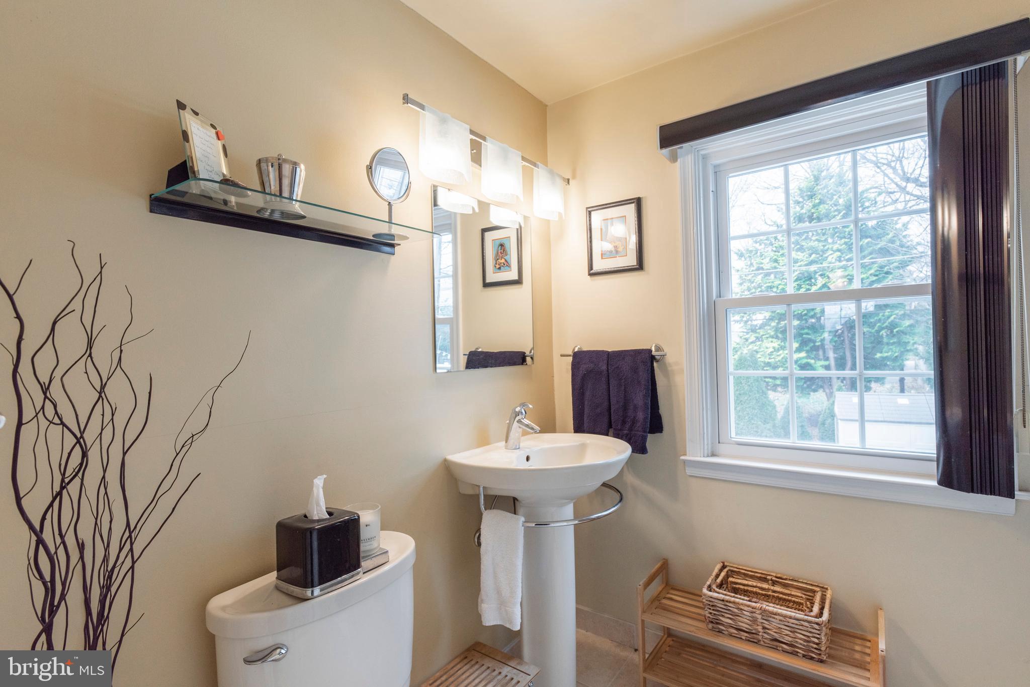 7406 Barclay Road Cheltenham, PA 19012 - Photo 8 of 17 Master Bathroom