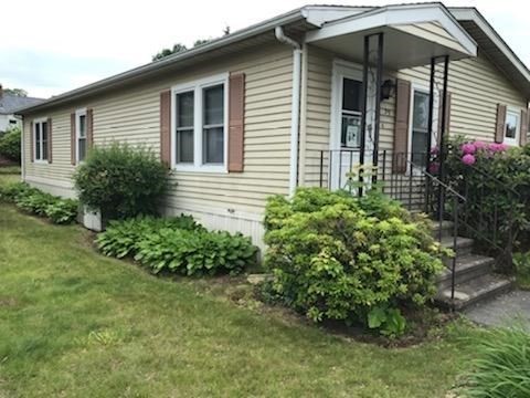 39 Castle Road, Unit 149 Attleboro, MA 02703 - Photo 3 of 24 Gallery Image 3