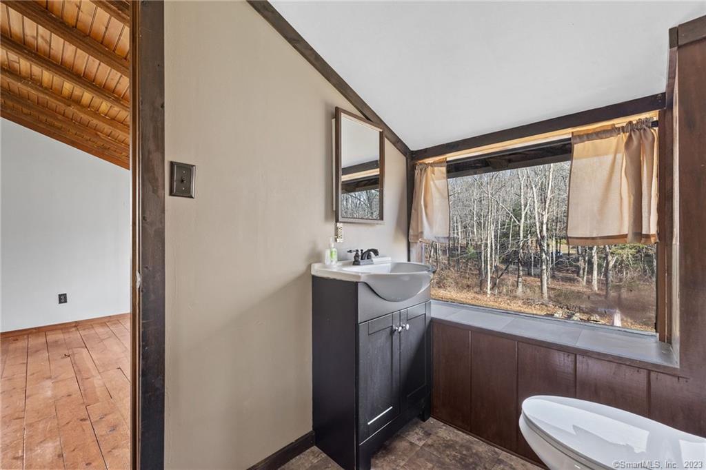 30 Hungerford Road East Haddam, CT 06423 - Photo 25 of 40